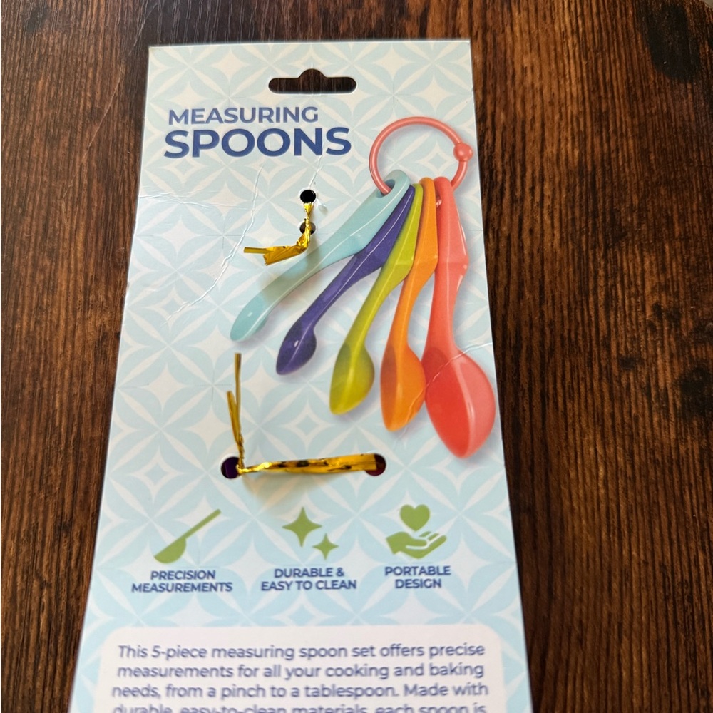 Colorful 5-Piece Measuring Spoons - Multi Color - Picture 4 of 9
